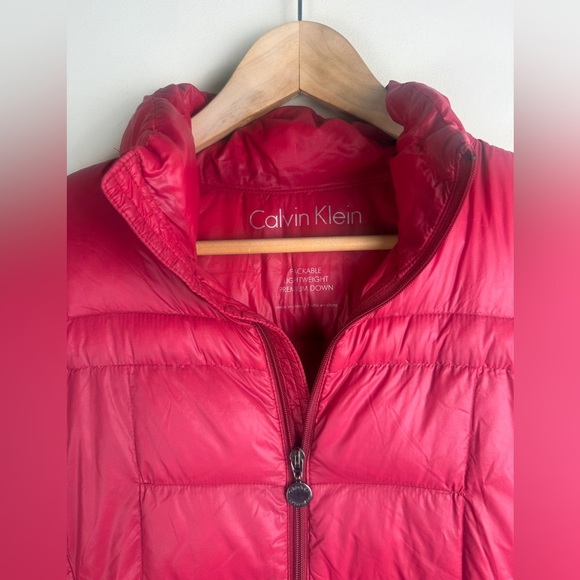 Calvin Klein Down Puffer Jacket Womens Size S Red Full Zip Packable LTWT FLAW - Picture 3 of 16